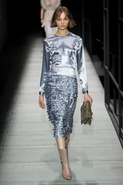 Look 58